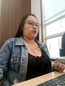 Italia 12 online show from 10.29.25