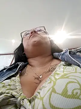 Italia 12 online show from 11.04.25