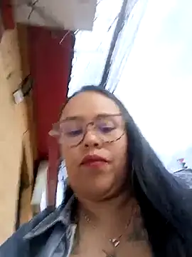 Italia 12 online show from 11.25.25