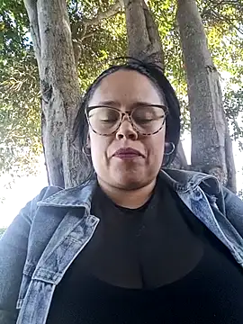 Italia 12 online show from 11.26.25