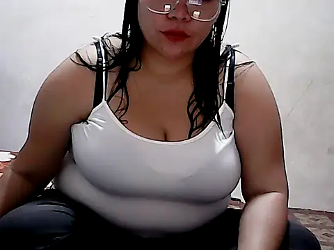 HornyPussie69 online show from 02.01.26