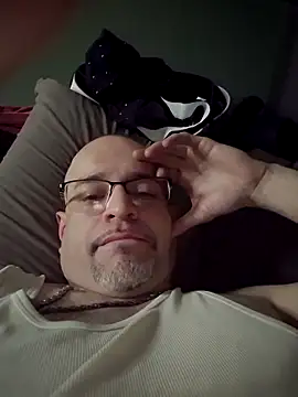 Curious9884 online show from 03.12.26