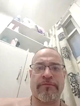 Curious9884 online show from 04.11.26