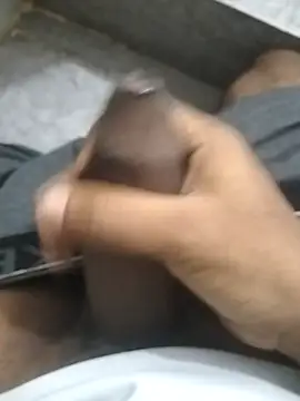 Snapshot of jeet_00 chatting on 12.19.25 jeet 00 online show from 12.19.25