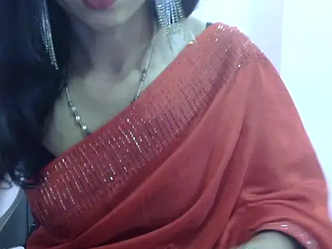 Snapshot of Laila_Cute chatting on 07.12.26 Laila Cute online show from 07.12.26