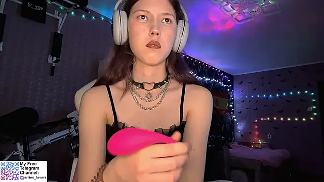 Jerrieberry online show from 10.25.25