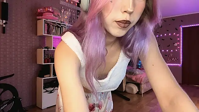 Jerrieberry online show from 12.19.25