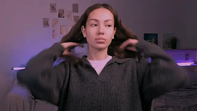 Snapshot of branchwithflowerss chatting on 12.04.25 branchwithflowerss online show from 12.04.25