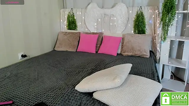 Malisha kiss online show from 02.11.26