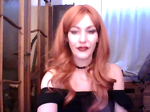 Snapshot of ShyGirlV chatting on 11.30.25 ShyGirlV online show from 11.30.25