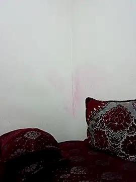 Snapshot of Miss-Queen chatting on 05.11.26 Miss-Queen online show from 05.11.26