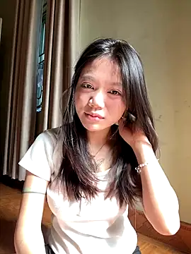 xonzon-ni online show from 10.08.25