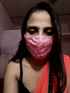 DIVINEDIVAA online show from 10.14.25