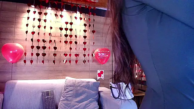 Matti sofia  online show from 02.16.26