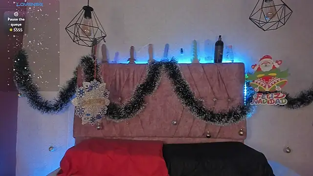 Snapshot of Mia_lopez_1 chatting on 11.29.25 Mia lopez 1 online show from 11.29.25