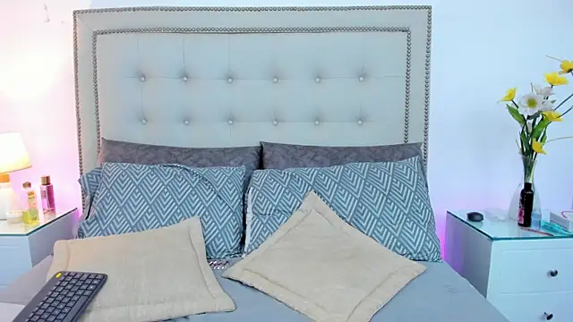 Emilysweet2 online show from 11.04.25