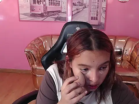 mia foster t online show from 10.03.25