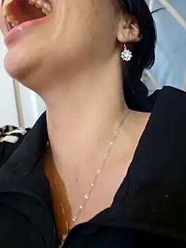 Jules Angel online show from 06.30.26