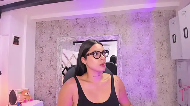 Vanessa Rain  online show from 07.10.26