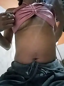 Snapshot of Jg135667 chatting on 11.14.25 Jg135667 online show from 11.14.25