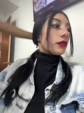 brandy danger online show from 10.04.25