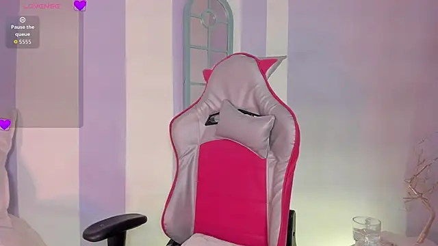 clover tter  online show from 11.27.25