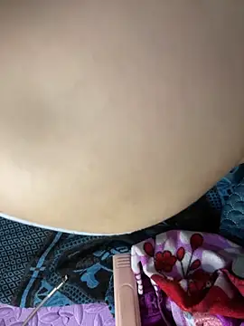 Snapshot of Domita-cool chatting on 11.24.25 Domita-cool online show from 11.24.25