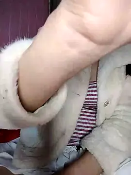 Snapshot of Domita-cool chatting on 12.02.25 Domita-cool online show from 12.02.25