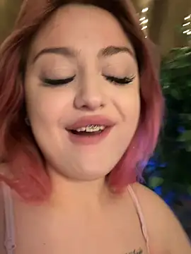 Snapshot of KellyMoors chatting on 02.17.26 KellyMoors online show from 02.17.26