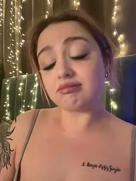 Snapshot of KellyMoors chatting on 02.24.26 KellyMoors online show from 02.24.26