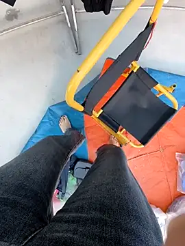 Snapshot of Lili_2love chatting on 11.15.25 Lili 2love online show from 11.15.25