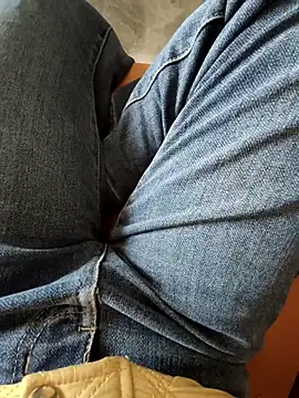 Lili 2love online show from 12.15.25