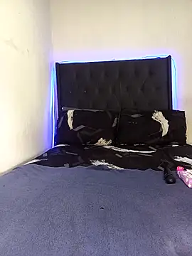 Sex bomb30 online show from 03.19.26