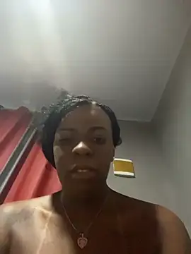 Priihmedeiros online show from 04.17.26