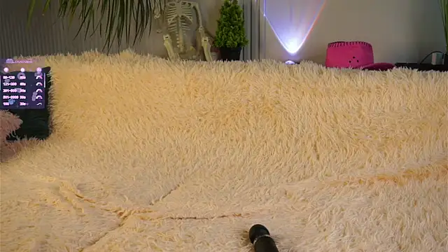 BrittGupton online show from 04.06.26