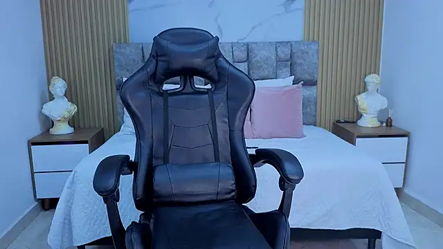 angel  kiss online show from 12.15.25