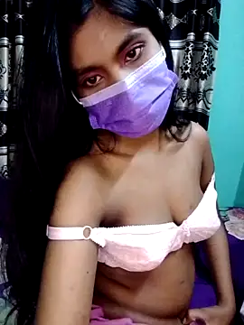 Snapshot of hottywife-03 chatting on 03.12.26 hottywife-03 online show from 03.12.26