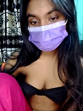 Snapshot of hottywife-03 chatting on 03.18.26 hottywife-03 online show from 03.18.26