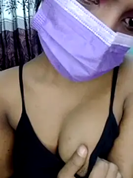 Snapshot of hottywife-03 chatting on 04.04.26 hottywife-03 online show from 04.04.26