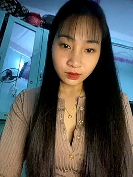 banlinh004 online show from 11.27.25