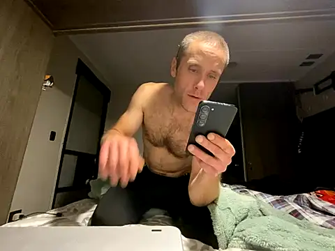 Snapshot of mcxxx87 chatting on 11.02.25 mcxxx87 online show from 11.02.25