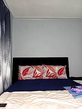 Sultrytits6 online show from 10.29.25