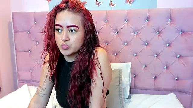 Gisselle walker online show from 10.08.25