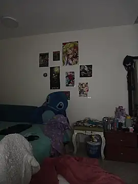 caramel doll   online show from 11.08.25