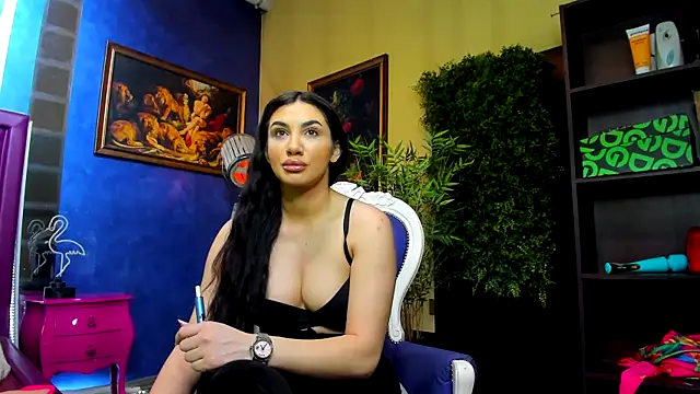 Snapshot of nicolepalmer chatting on 04.14.26 nicolepalmer online show from 04.14.26