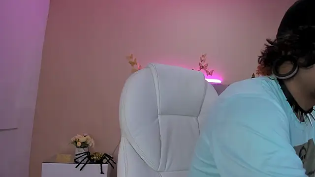 Kaoz 23  online show from 10.19.25