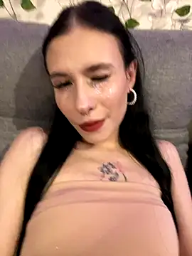 Kisa-Lisa  online show from 10.31.25