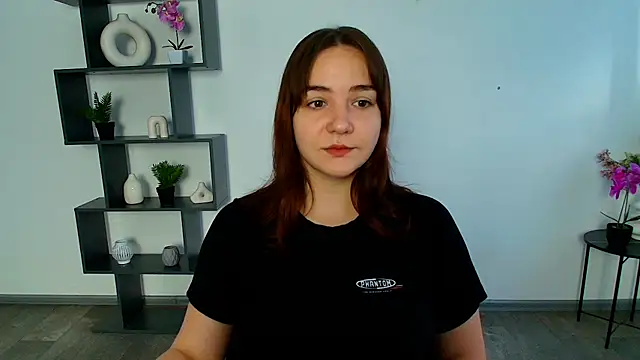 OliviaMontgommery online show from 11.18.25