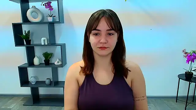 OliviaMontgommery online show from 11.30.25