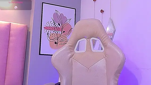 CamilaLevy online show from 10.29.25